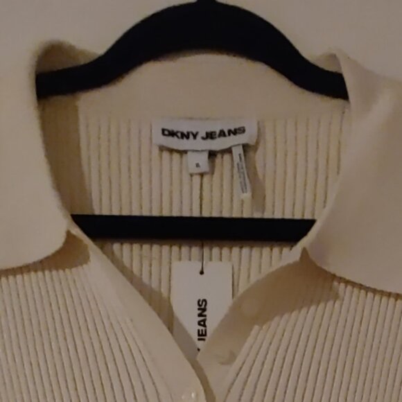 DKNY JEANS Women's short sleeve top, color Eggnog, size XL - Picture 7 of 14